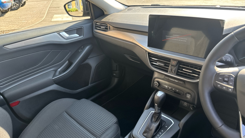 Ford Focus 1.0 EcoBoost Hybrid mHEV 155 Titanium 5dr Auto Petrol Hatchback